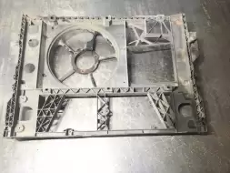 Передняя панель крепления облицовки (телевизор)