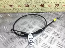 Трос двери задней