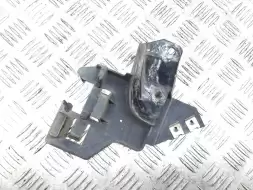 Крепление бампера