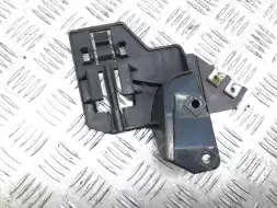 Крепление бампера