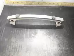 Усилитель бампера переднего