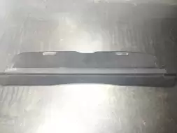 Шторка багажника