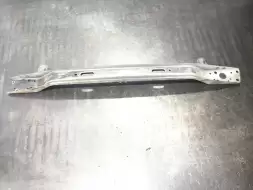 Усилитель бампера переднего