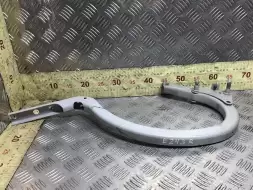 Петля крышки багажника