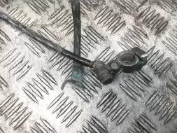 Клемма аккумулятора минус