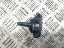 Крышка бачка гидроусилителя