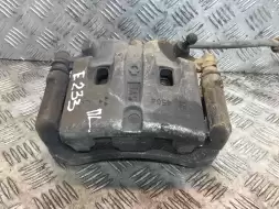 Суппорт передний левый