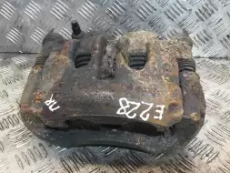 Суппорт передний правый