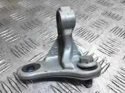 Петля двери