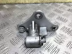 Петля двери