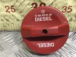 Крышка топливного бака