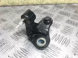 Петля двери