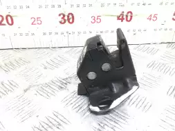 Замок двери задней левой