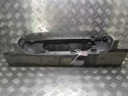 Накладка под фонарь правый