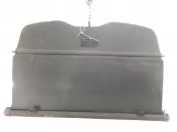 Шторка багажника