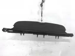 Шторка багажника