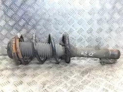 Стойка передняя правая