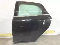 Дверь задняя левая