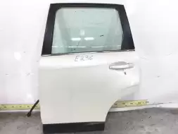 Дверь задняя левая