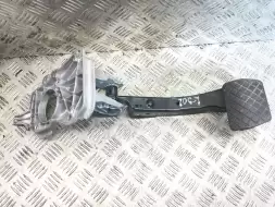 Педаль тормоза