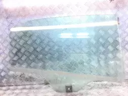 Стекло двери задней правой