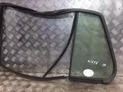 Стекло двери задней правой