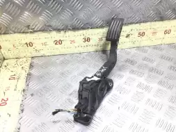 Педаль газа