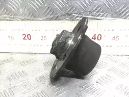 Ступица задняя левая