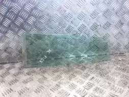 Стекло двери задней правой