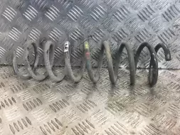 Пружина задняя