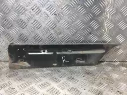 Крепление бампера заднего