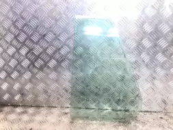 Стекло двери задней левой