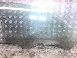 Стекло двери передней правой