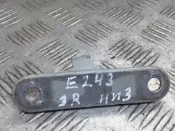 Петля двери задней правой