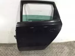 Дверь задняя левая