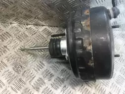 Вакуумный усилитель тормозов