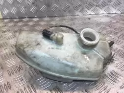 Бачок главного тормозного цилиндра