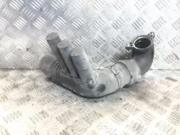 Патрубок воздушного фильтра