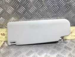 Козырек солнцезащитный