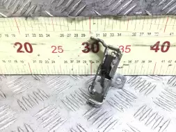 Замок двери задней левой