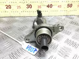 Цилиндр тормозной главный