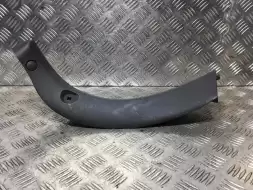 Обшивка крышки багажника