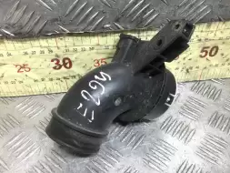 Патрубок воздушного фильтра
