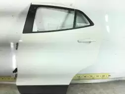 Дверь задняя левая