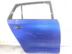 Дверь задняя правая